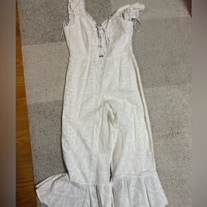 Lulus white romper size xs never worn
